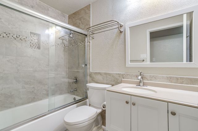 5316 N Colony Boulevard, The Colony, TX 75056