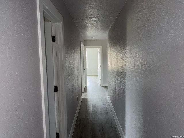 472 County Rd. 679, Natalia, TX 78059
