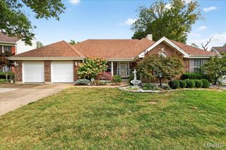 4368 Keevenshore Drive, Florissant, MO 63034