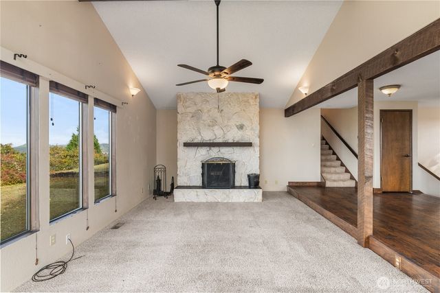 205 Beacon Hill Drive, Hoquiam, WA 98550