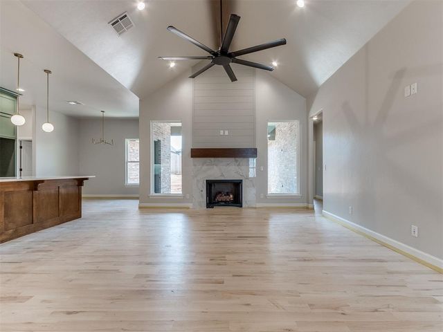 9321 SW 43rd Street, Oklahoma City, OK 73179