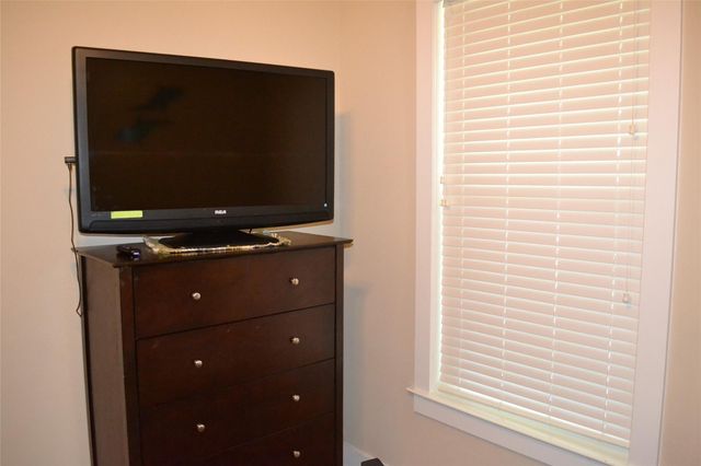 4141 Pointe West Drive 102, Galveston, TX 77554