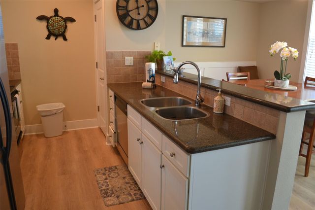 4141 Pointe West Drive 102, Galveston, TX 77554