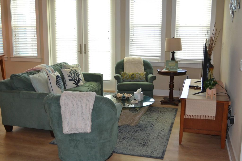 4141 Pointe West Drive 102, Galveston, TX 77554