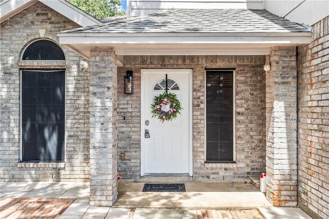 7609 Timber Crest Dr, Corpus Christi, TX 78413