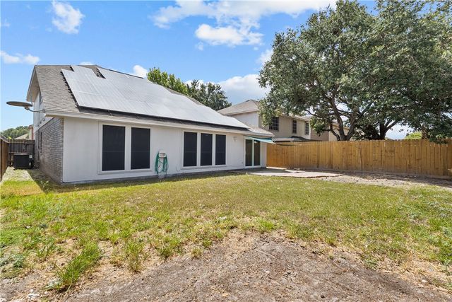 7609 Timber Crest Dr, Corpus Christi, TX 78413