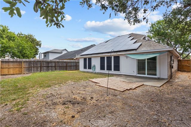 7609 Timber Crest Dr, Corpus Christi, TX 78413