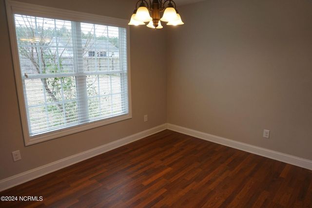 407 Sundown Court, Hubert, NC 28539