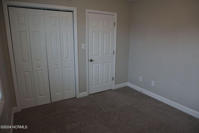 407 Sundown Court, Hubert, NC 28539