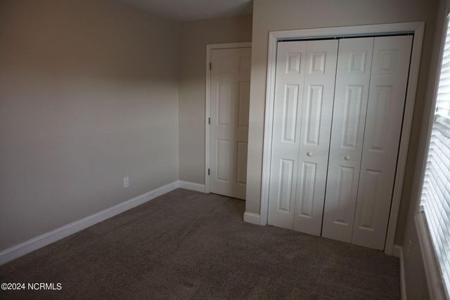 407 Sundown Court, Hubert, NC 28539