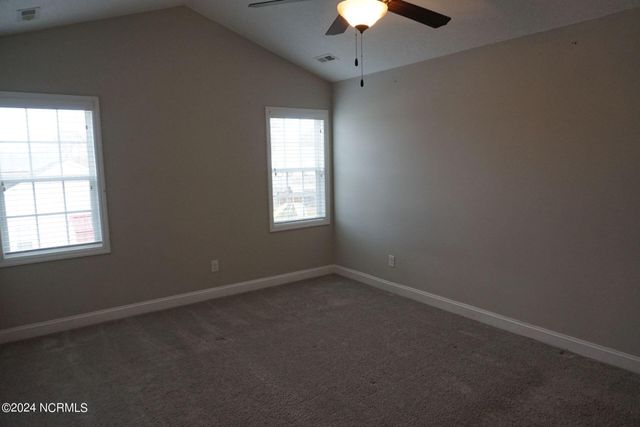 407 Sundown Court, Hubert, NC 28539