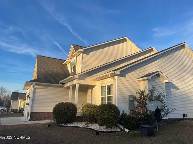 407 Sundown Court, Hubert, NC 28539