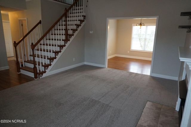 407 Sundown Court, Hubert, NC 28539