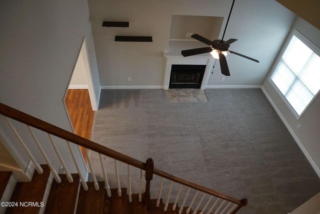 407 Sundown Court, Hubert, NC 28539