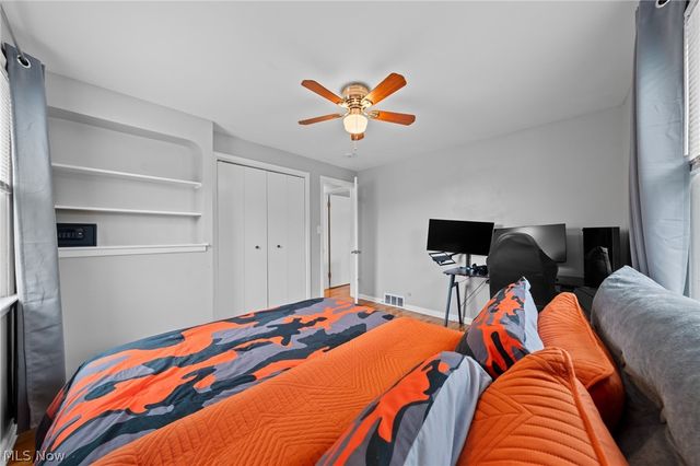 3873 Washington Boulevard, University Heights, OH 44118