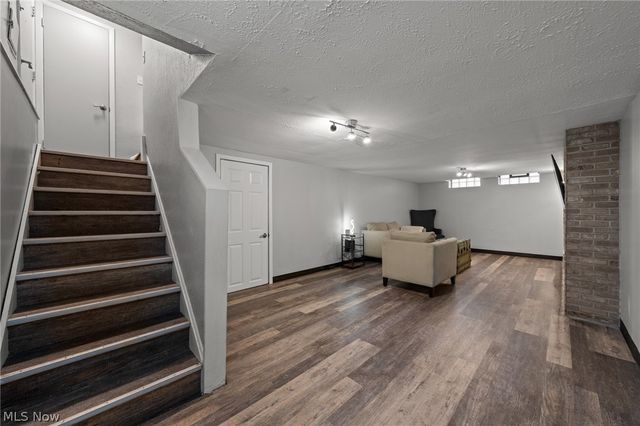 3873 Washington Boulevard, University Heights, OH 44118