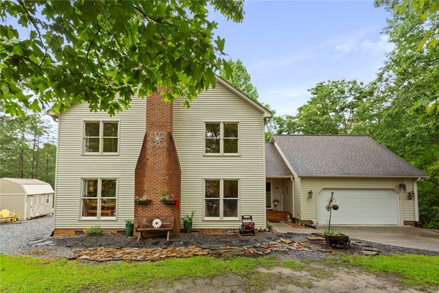 310 Fernwood Drive, Salem, SC 29676