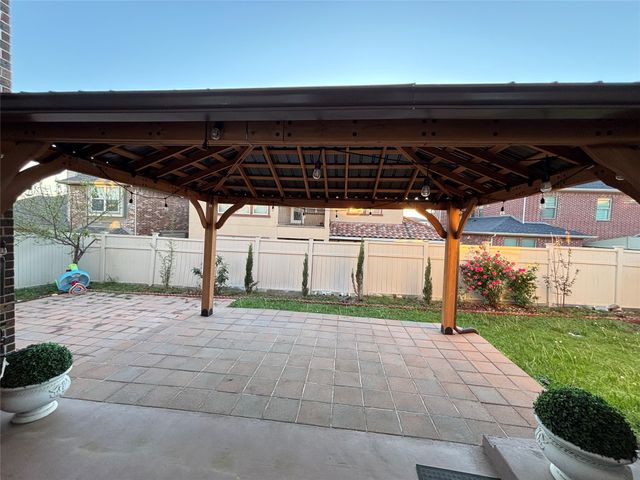 2807 Borama Drive, Irving, TX 75062