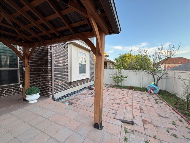 2807 Borama Drive, Irving, TX 75062