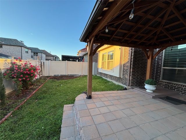 2807 Borama Drive, Irving, TX 75062