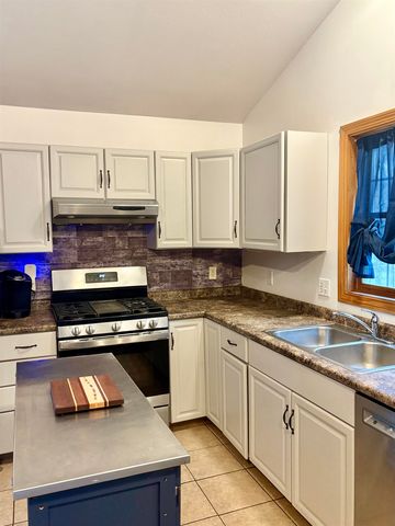 7 Sampson Drive, Barnstead, NH 03225