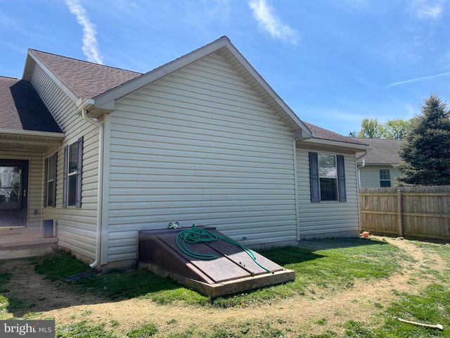 136 COLORADO AVE, Littlestown, PA 17340