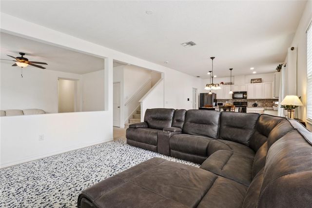 4076 GREEN ORCHARD AVENUE, Winter Garden, FL 34787