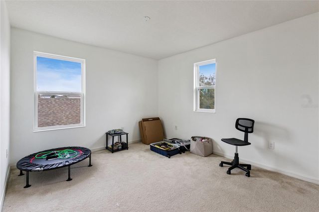 4076 GREEN ORCHARD AVENUE, Winter Garden, FL 34787