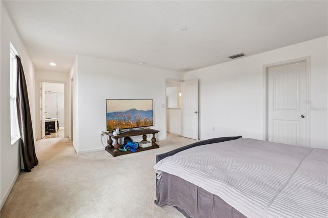 4076 GREEN ORCHARD AVENUE, Winter Garden, FL 34787