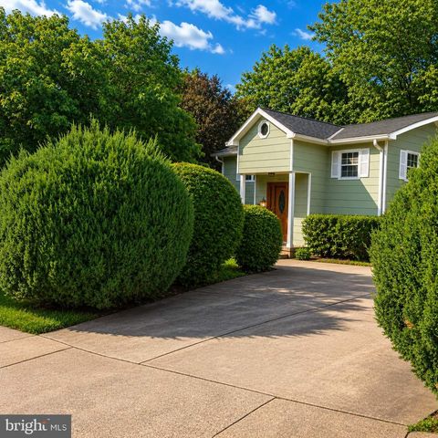 14307 FAIRVIEW LN, Woodbridge, VA 22193