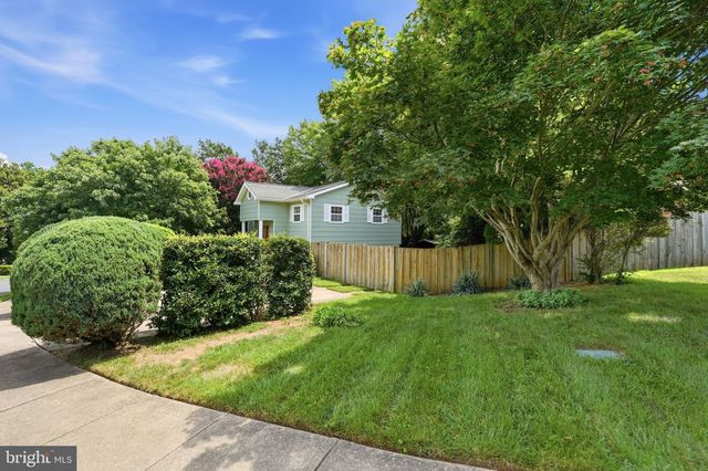 14307 FAIRVIEW LN, Woodbridge, VA 22193