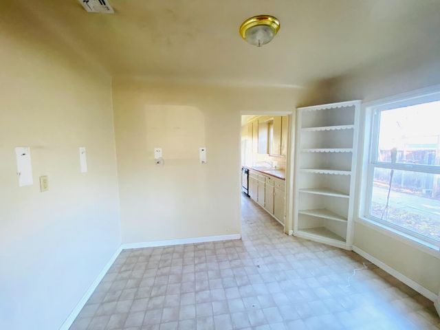 711 Taber Ave, Yuba City, CA 95991