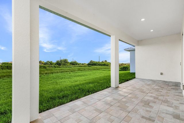 526 Braelyn St, Port Labelle, FL 33935