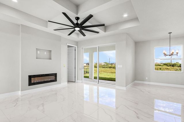 526 Braelyn St, Port Labelle, FL 33935