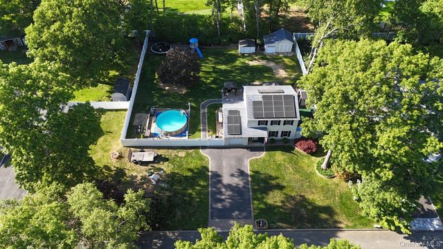 28 Cedar Heights Drive, Ridge, NY 11961