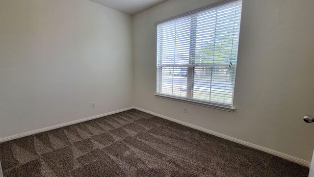 1408 Twin CV, Kyle, TX 78640