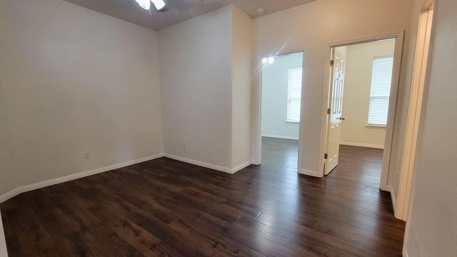 1408 Twin CV, Kyle, TX 78640