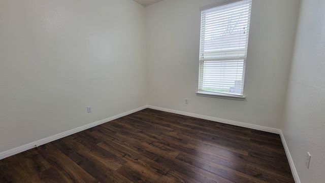 1408 Twin CV, Kyle, TX 78640