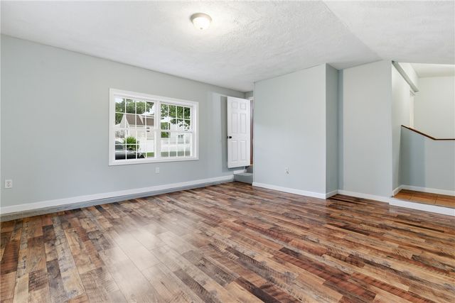 38 Franklin Street, East Providence, RI 02915