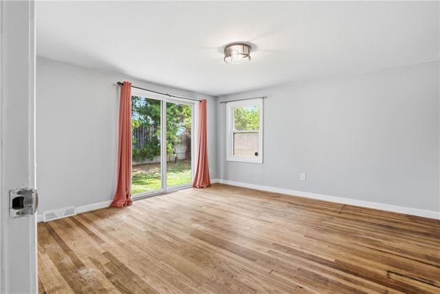 38 Franklin Street, East Providence, RI 02915