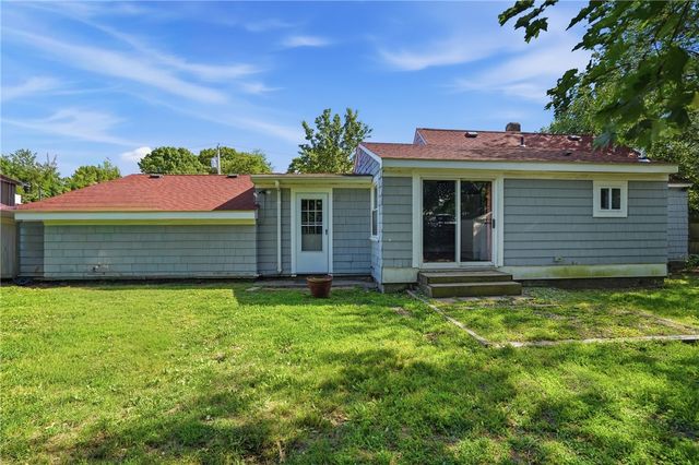 38 Franklin Street, East Providence, RI 02915