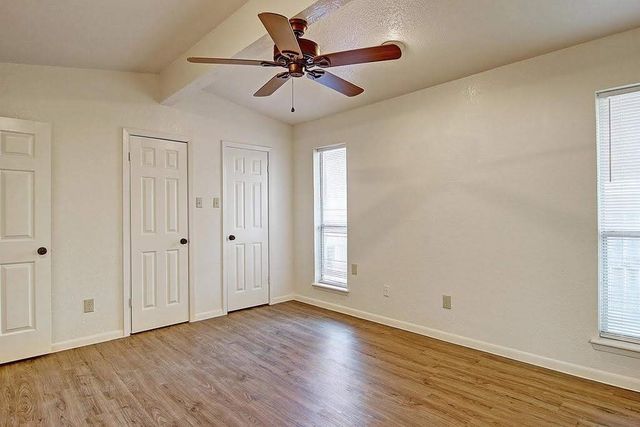 4305 Beard Dr, Corpus Christi, TX 78413