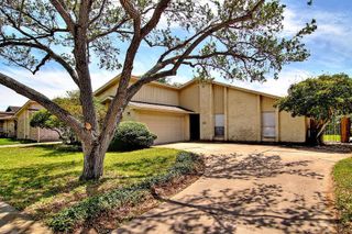 4305 Beard Dr, Corpus Christi, TX 78413