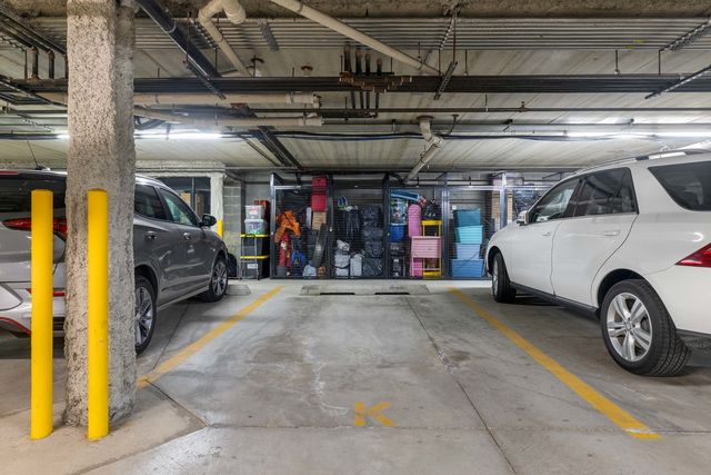 2240 S Grace Street 303, Lombard, IL 60148