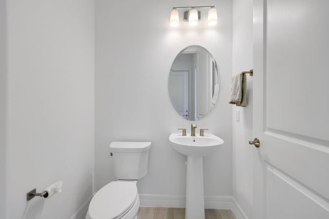 10466 Northbrook Circle, Palm Beach Gardens, FL 33412
