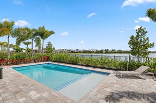 10466 Northbrook Circle, Palm Beach Gardens, FL 33412