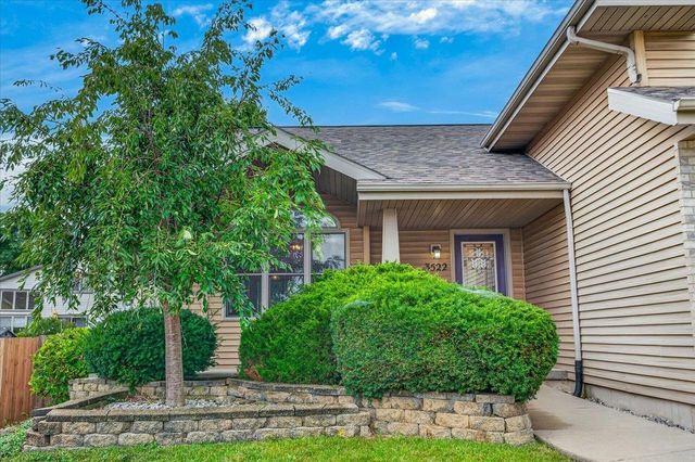 3522 Field Crest Way, Madison, WI 53719
