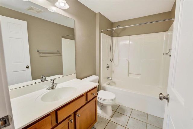3522 Field Crest Way, Madison, WI 53719