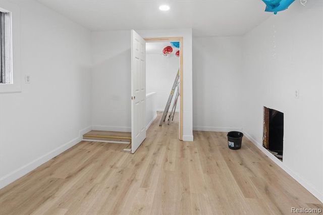 18821 Albany Street, Detroit, MI 48234