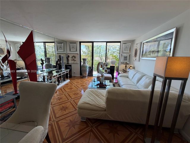 18151 NE 31st Ct 505, Aventura, FL 33160